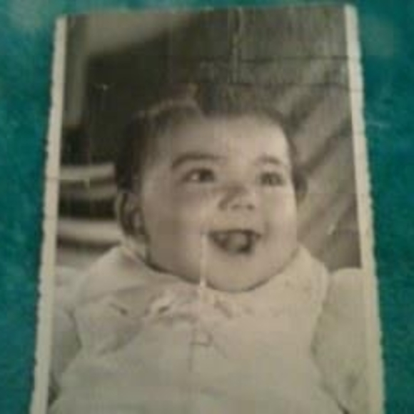 Meet your Posher, Chiquita - Picture 1 of 1